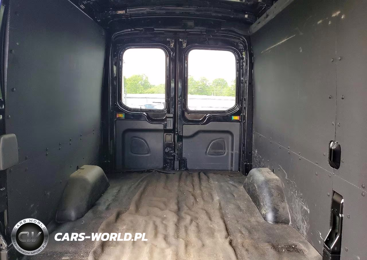 2021 Ford Transit T-250 VIN:1FTBR1C8XMKA10647 - 10
