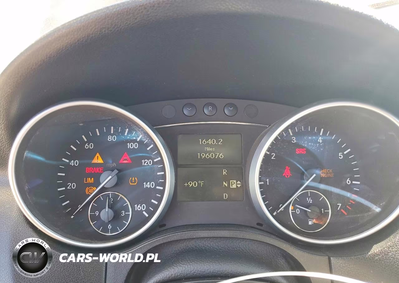 2010 Mercedes-Benz M-Class VIN:4JGBB8GB7AA571517 - 9