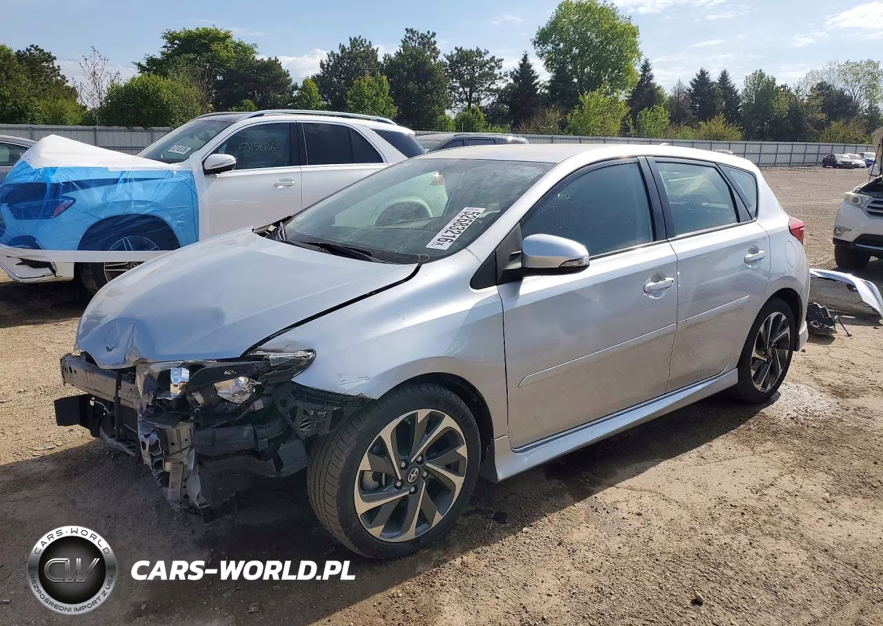 2016 Scion Im Base – zdjęcie 1 z 13