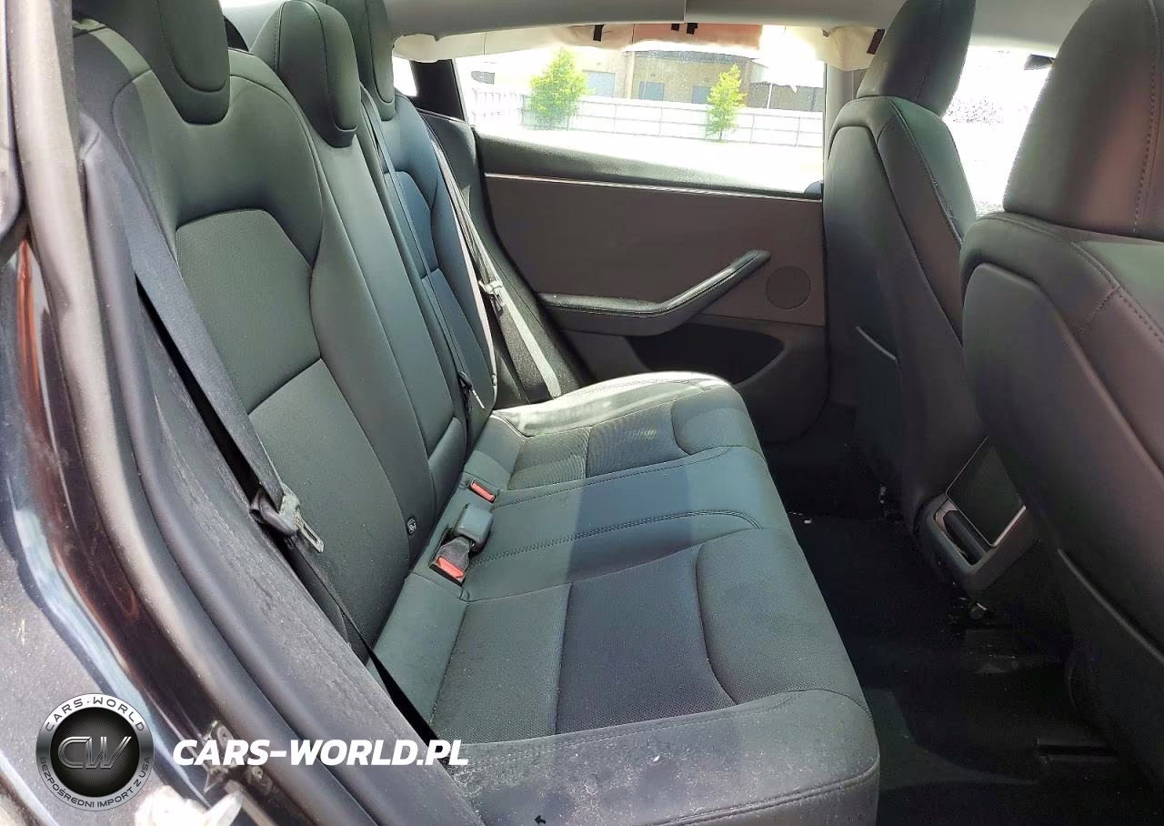 2024 Tesla Model 3 VIN:5YJ3E1EAXRF756164 - 10