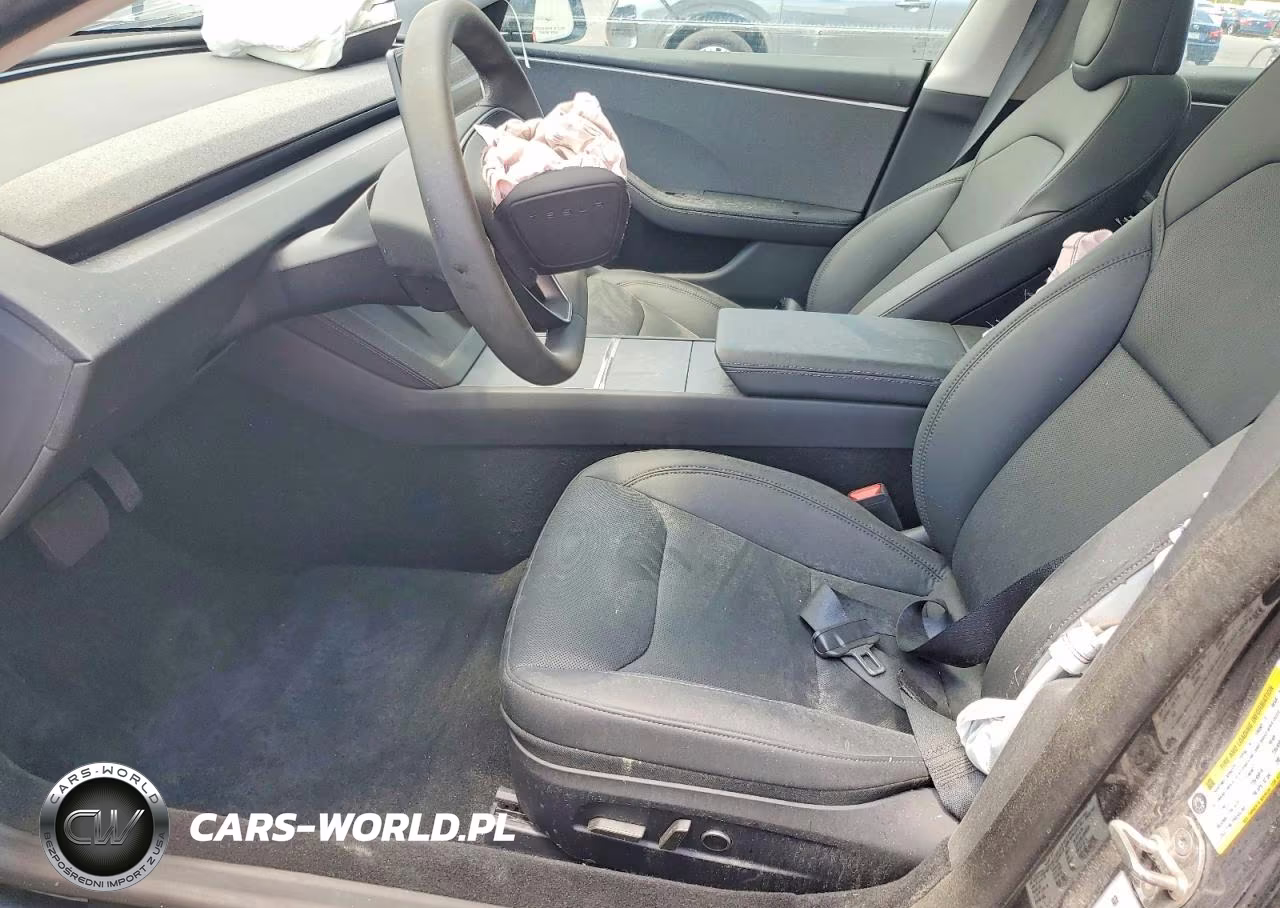 2024 Tesla Model 3 VIN:5YJ3E1EAXRF756164 - 7