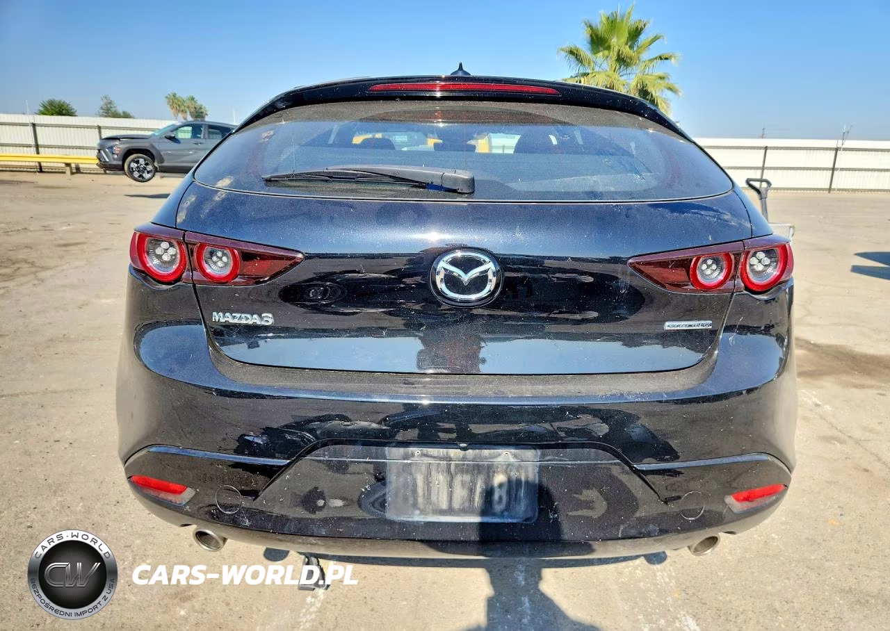 2019 Mazda 3 Premium VIN:JM1BPANMXK1141936 - 6