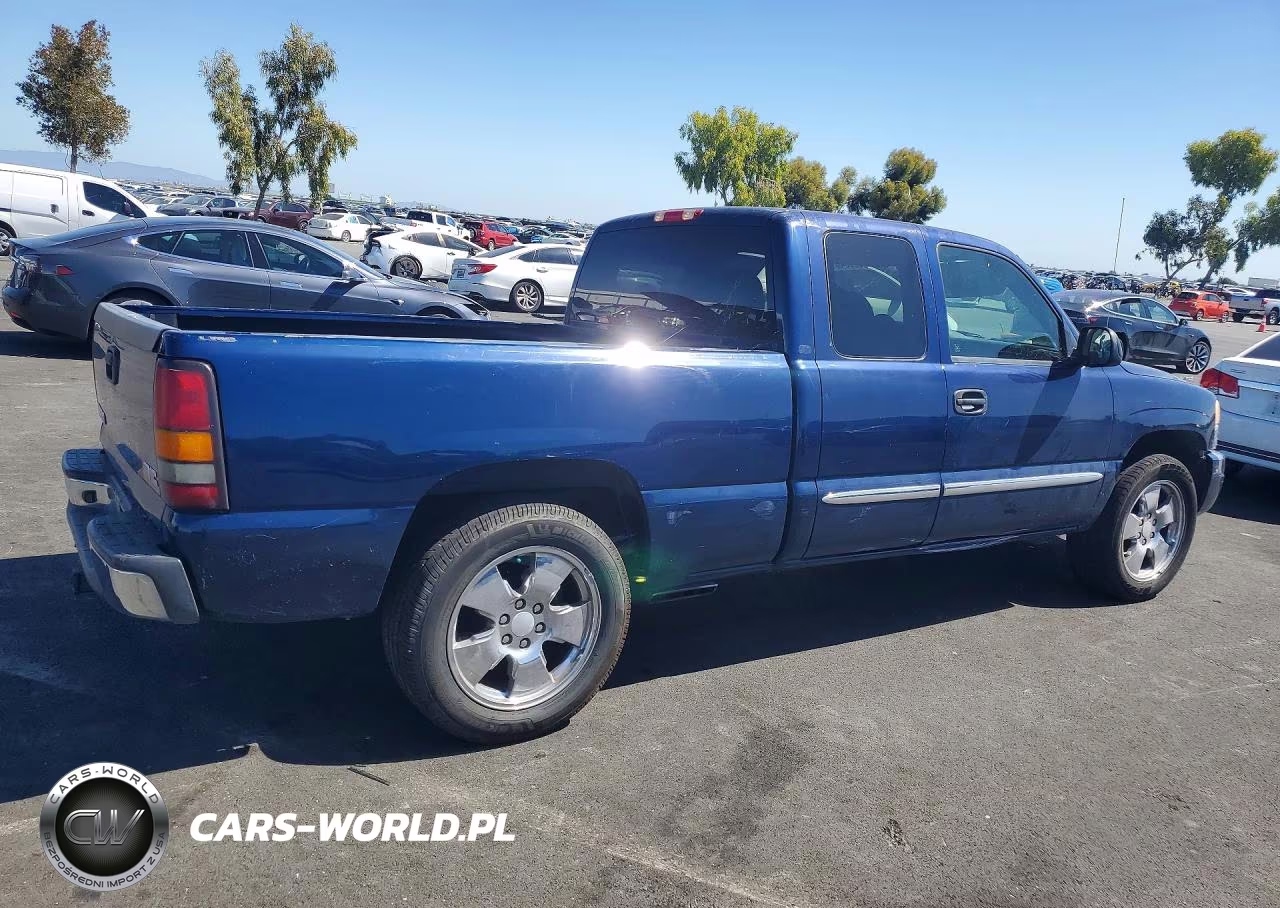 2004 GMC New Sierra C1500 VIN:2GTEC19T341383572 - 3