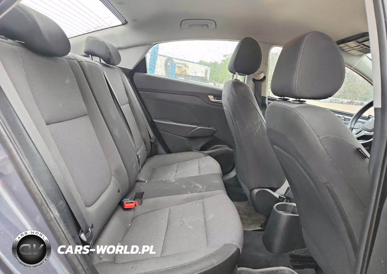 2019 Hyundai Accent Se VIN:3KPC24A30KE088579 - 10
