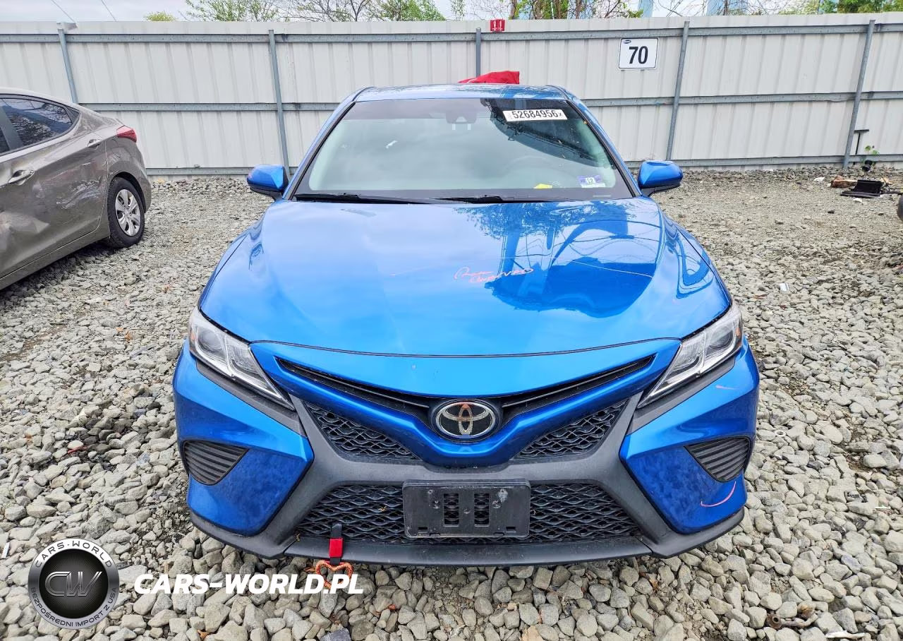 2018 Toyota Camry Se VIN:4T1B11HKXJU039637 - 5