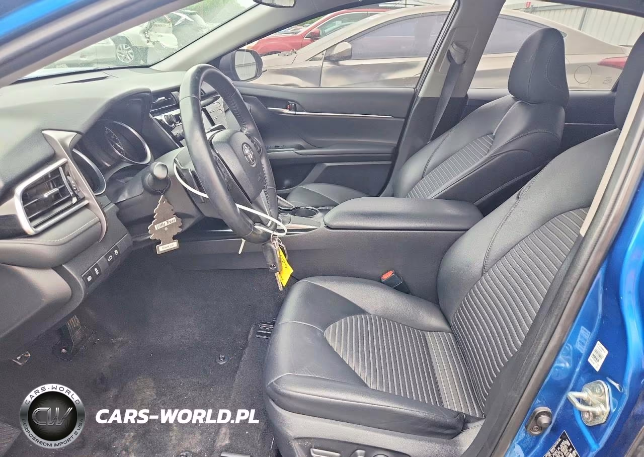 2018 Toyota Camry Se VIN:4T1B11HKXJU039637 - 7
