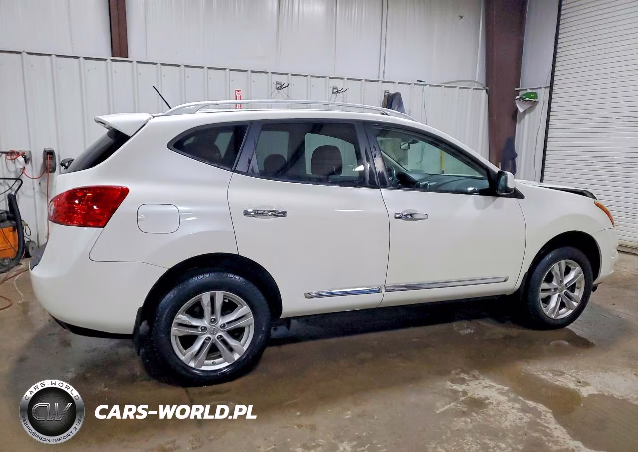 2012 Nissan Rogue S VIN:JN8AS5MV7CW416568 - 3