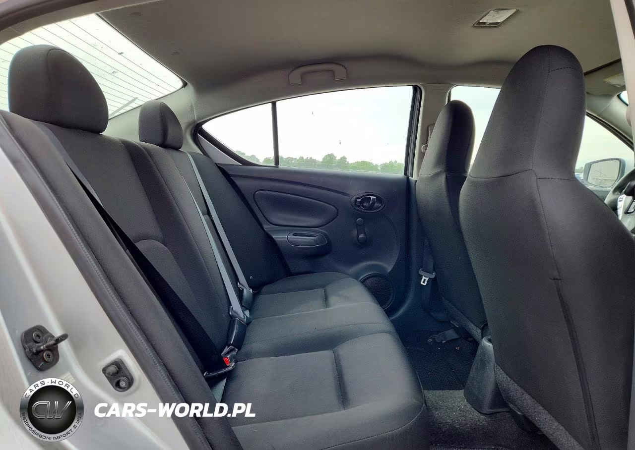 2016 Nissan Versa 1.6 S Plus VIN:3N1CN7AP1GL893010 - 10