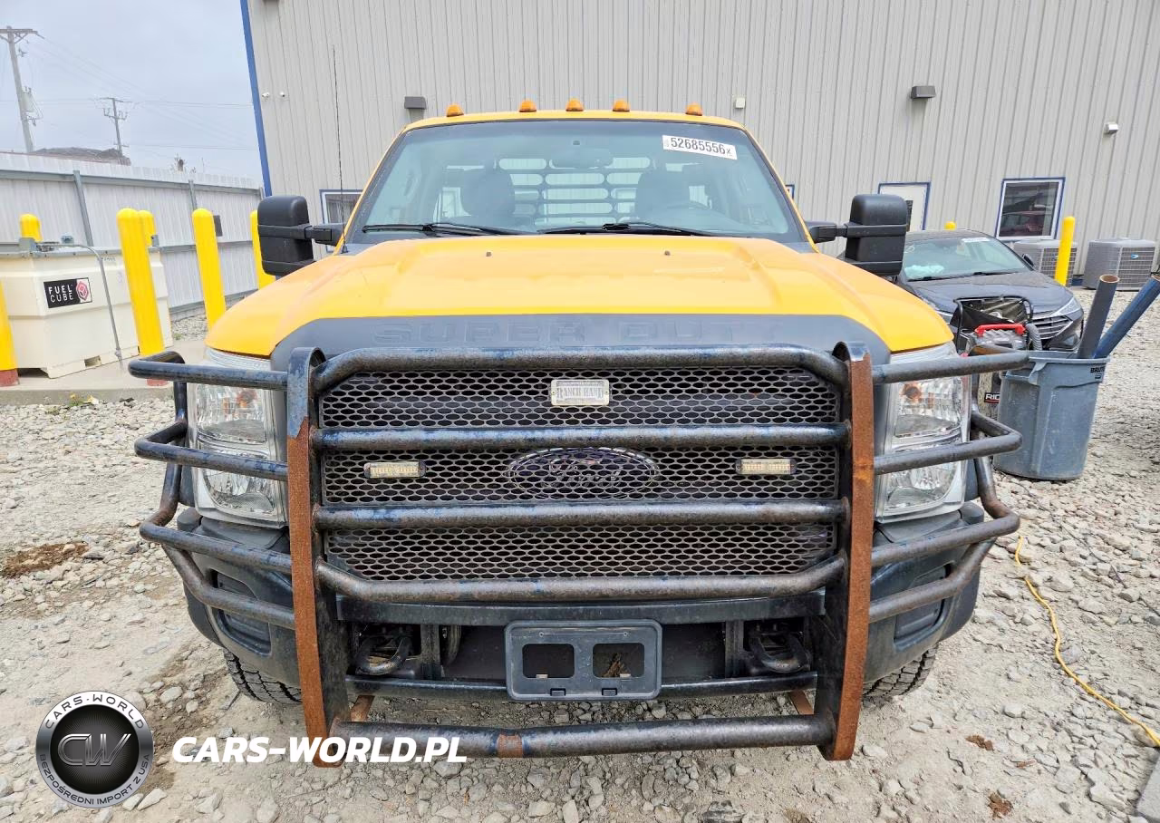 2014 Ford F550 Super Duty VIN:1FDUF5HY4EEA62420 - 5