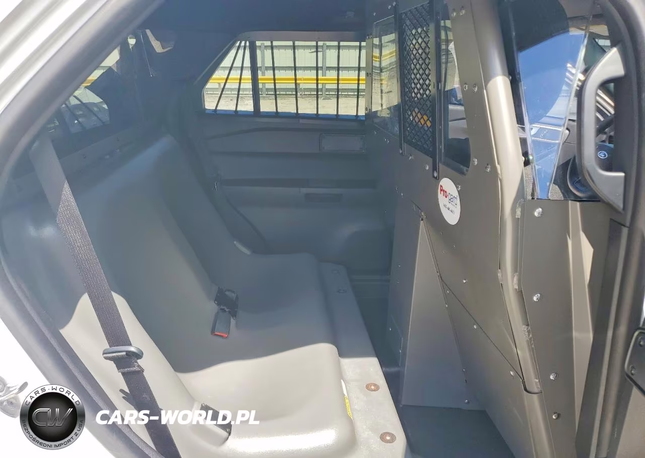 2022 Ford Explorer Police Interceptor VIN:1FM5K8AB7NGA41248 - 11