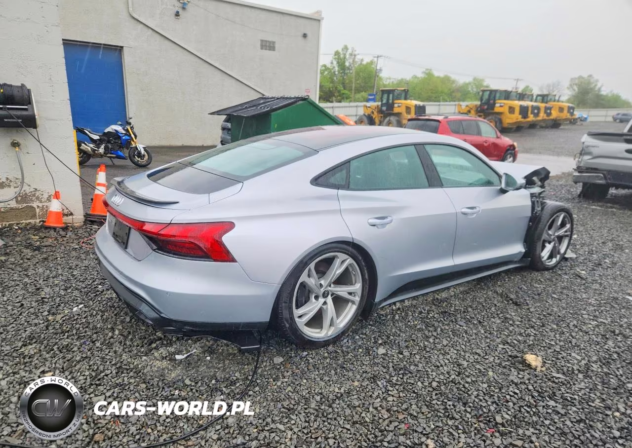 2024 Audi E-Tron Gt Premium Plus VIN:WAUFJBFW6R7003274 - 3