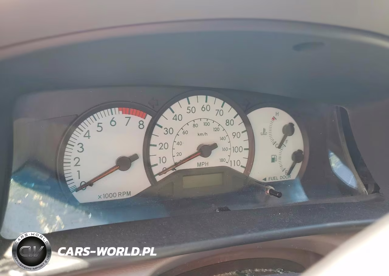 2003 Toyota Corolla Le VIN:JTDBR32E030037739 - 9