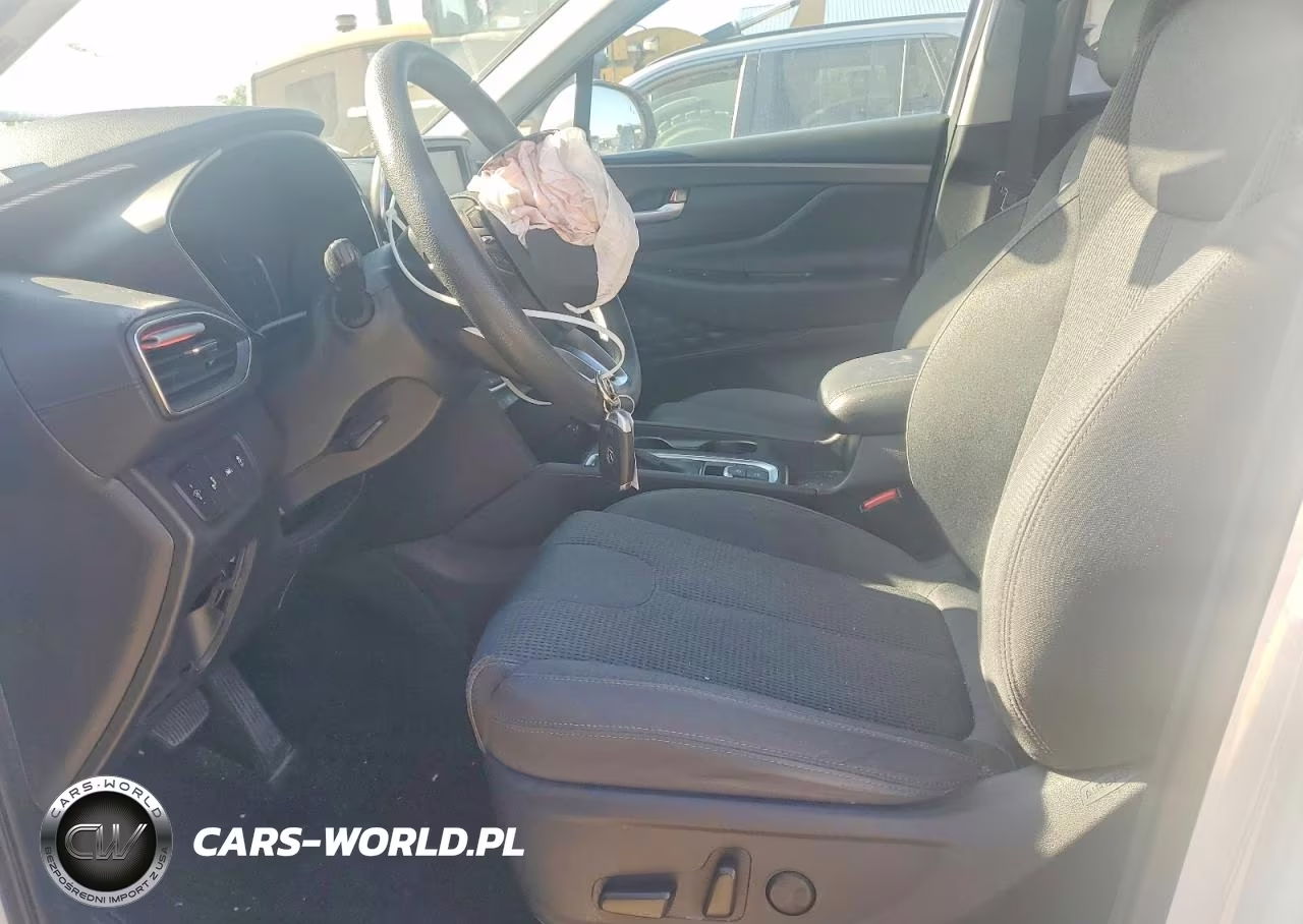 2019 Hyundai Santa Fe VIN:5NMS33AD5KH055792 - 7