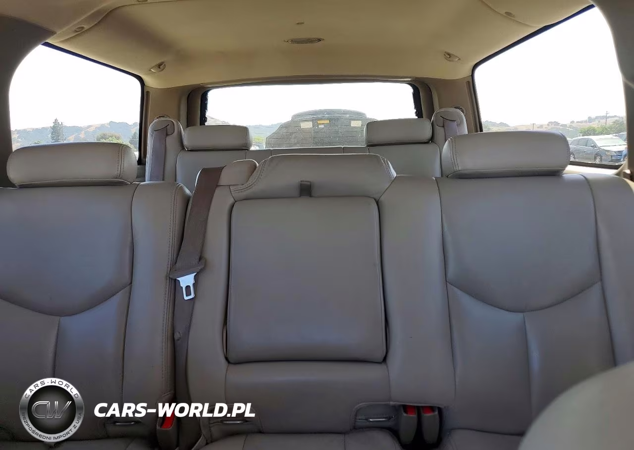 2005 Chevrolet Suburban K1500 VIN:3GNFK16ZX5G269889 - 10