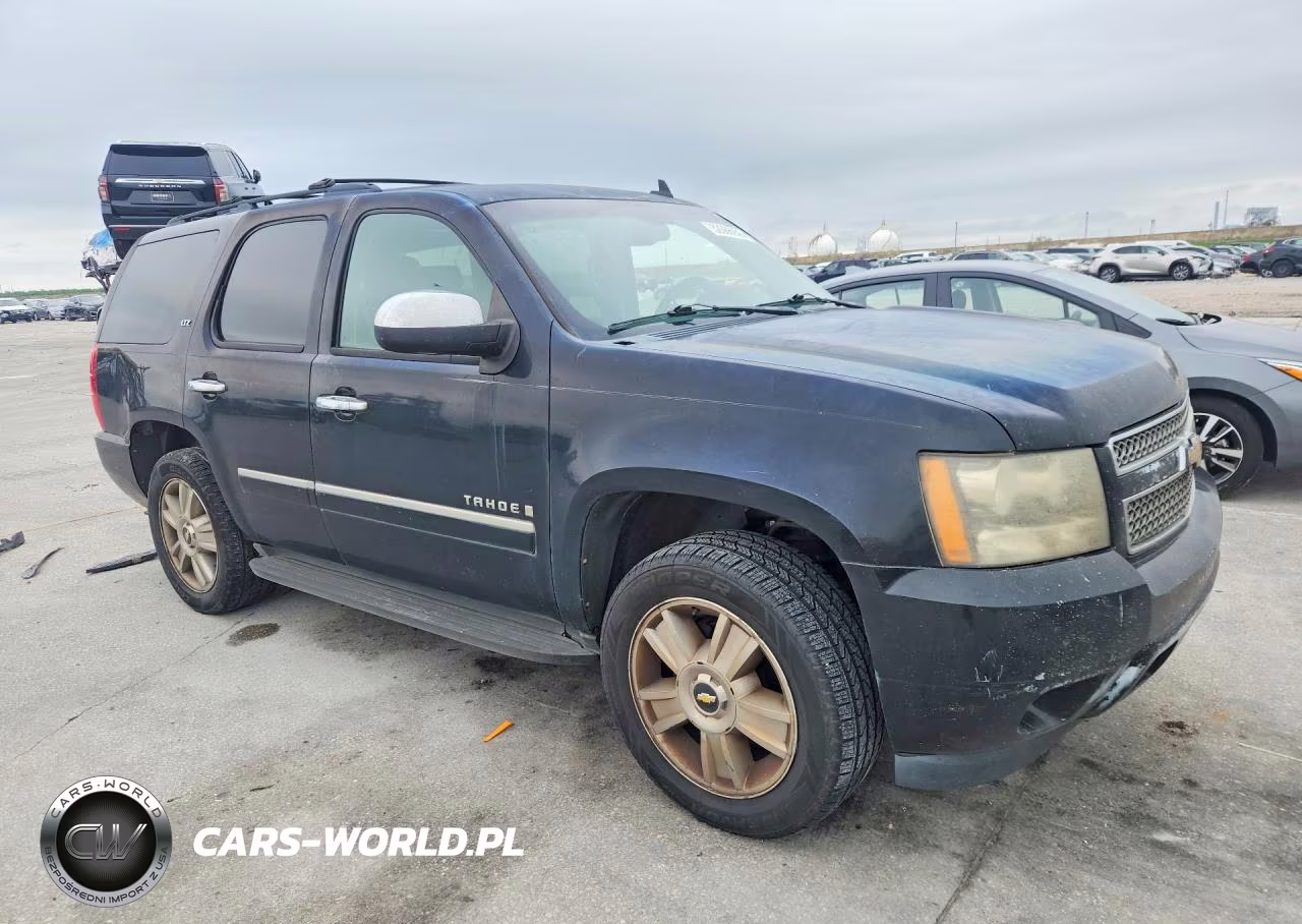 2009 Chevrolet Tahoe C1500 Ltz VIN:1GNFC33J59R214912 - 4