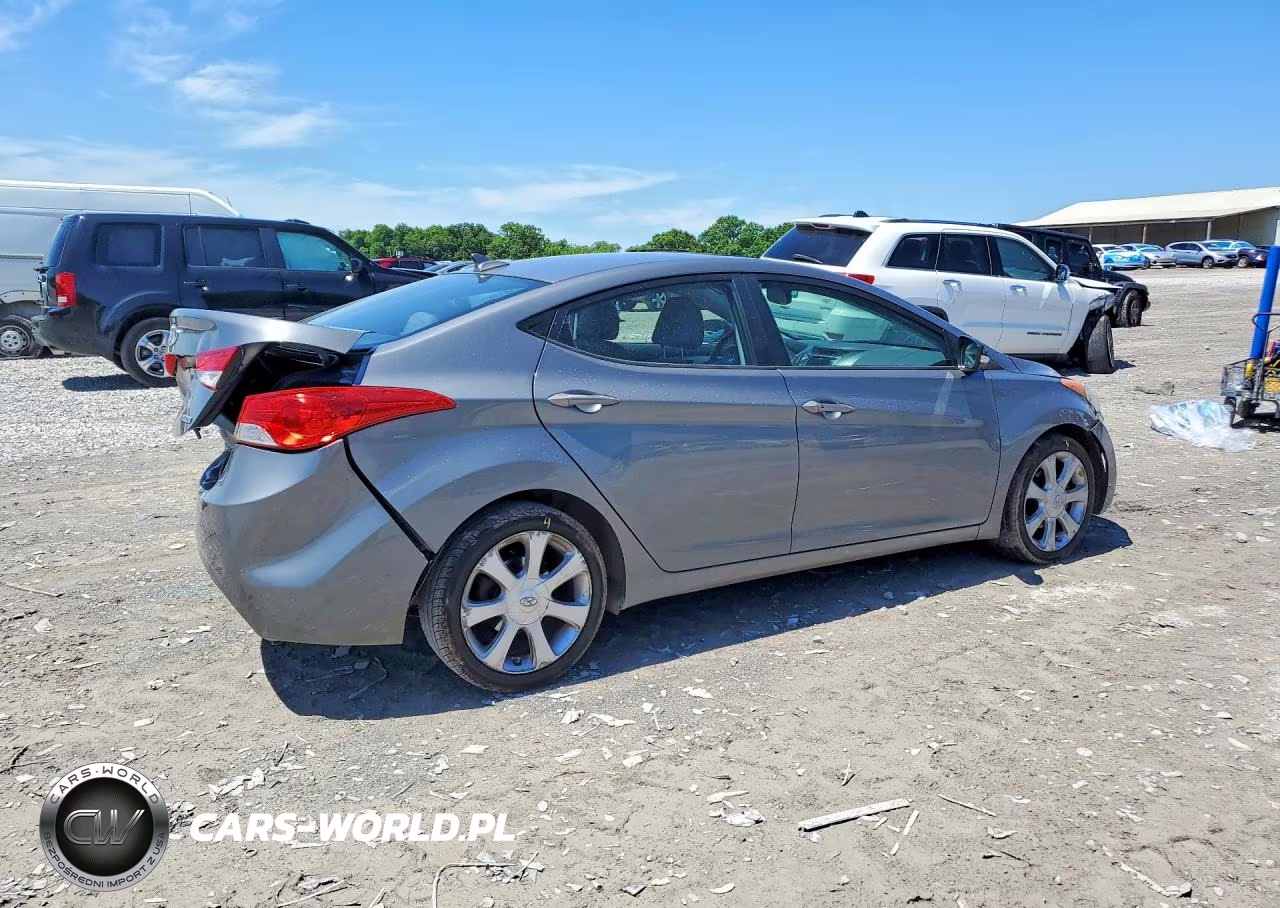 2013 Hyundai Elantra Limited VIN:5NPDH4AE1DH252652 - 3