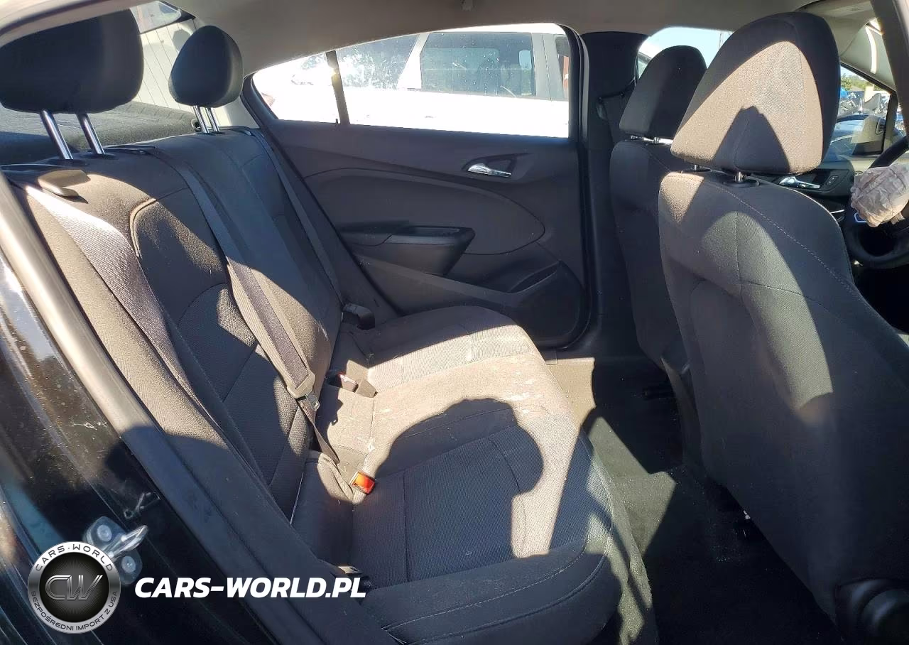 2018 Chevrolet Cruze Ls VIN:1G1BC5SM8J7191844 - 10