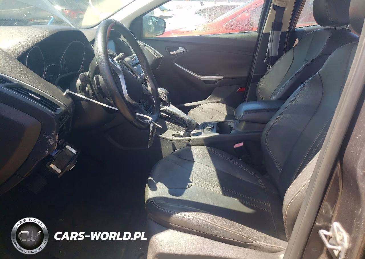 2013 Ford Focus Titanium VIN:1FADP3N27DL103466 - 7