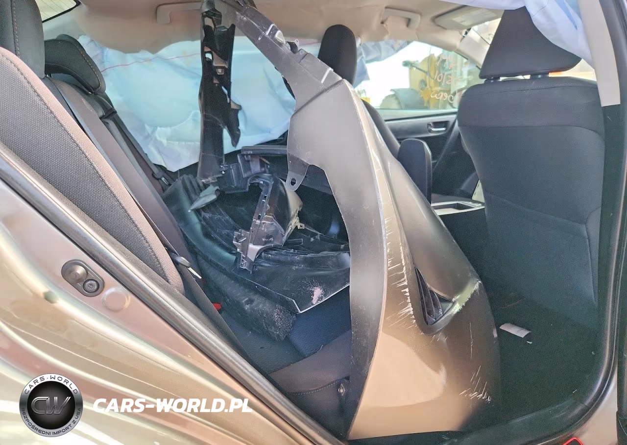 2019 Toyota Corolla Le VIN:5YFBURHE8KP944042 - 10