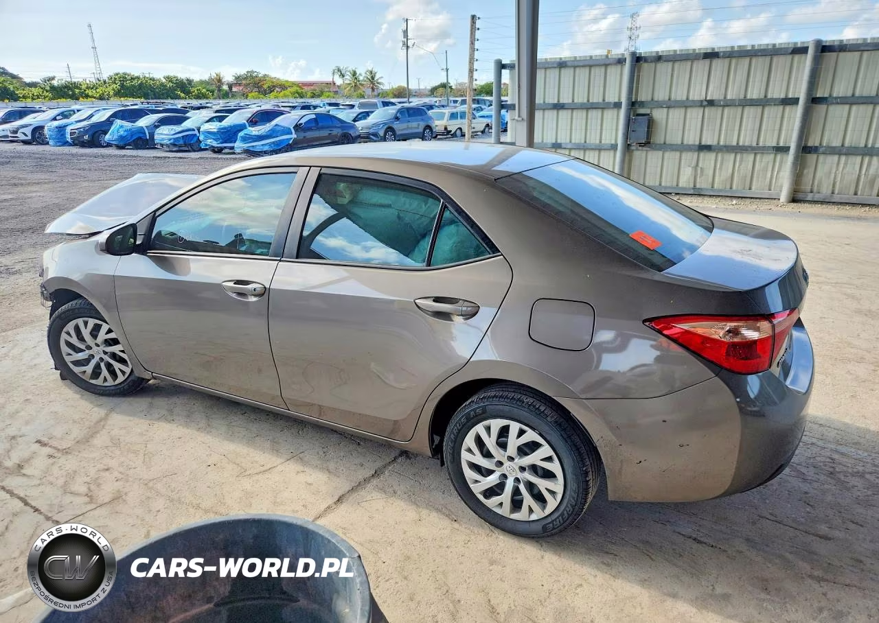 2019 Toyota Corolla Le VIN:5YFBURHE8KP944042 - 2