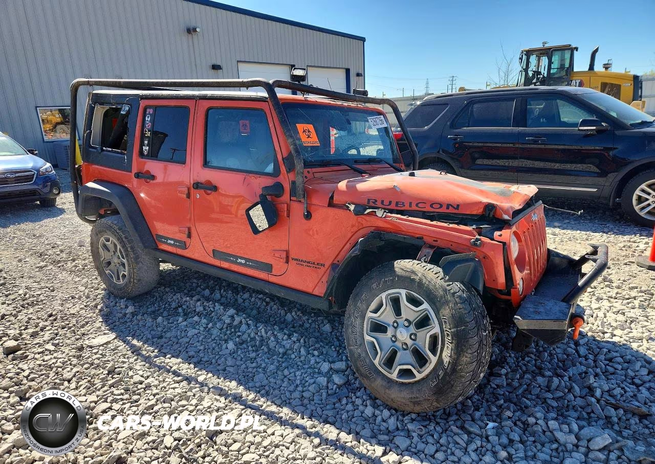 2015 Jeep Wrangler Unlimited Rubicon VIN:1C4BJWFG1FL682066 - 4