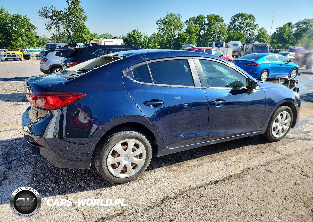 2018 Mazda 3 VIN:3MZBN1U74JM245791 - 3