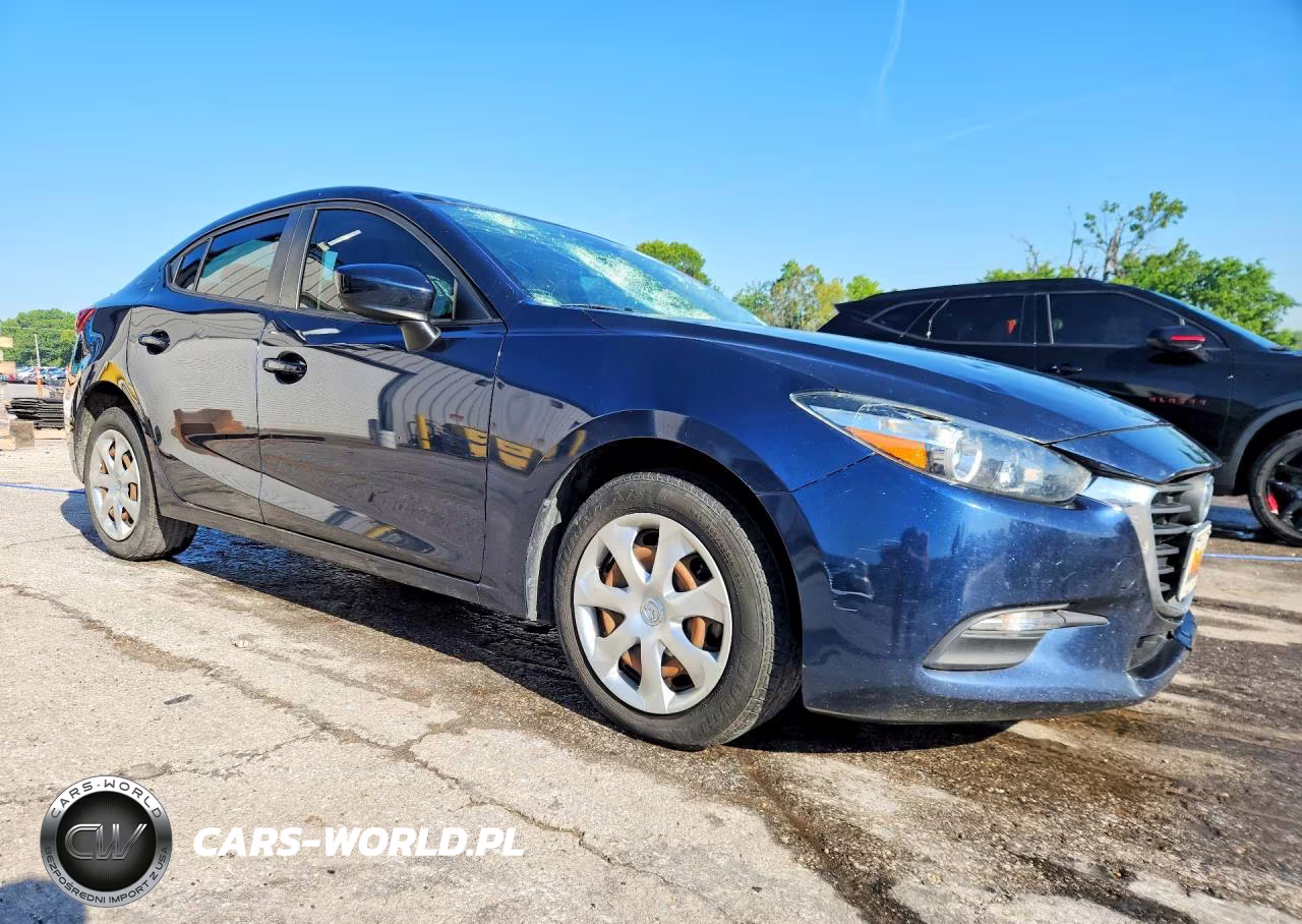 2018 Mazda 3 VIN:3MZBN1U74JM245791 - 4
