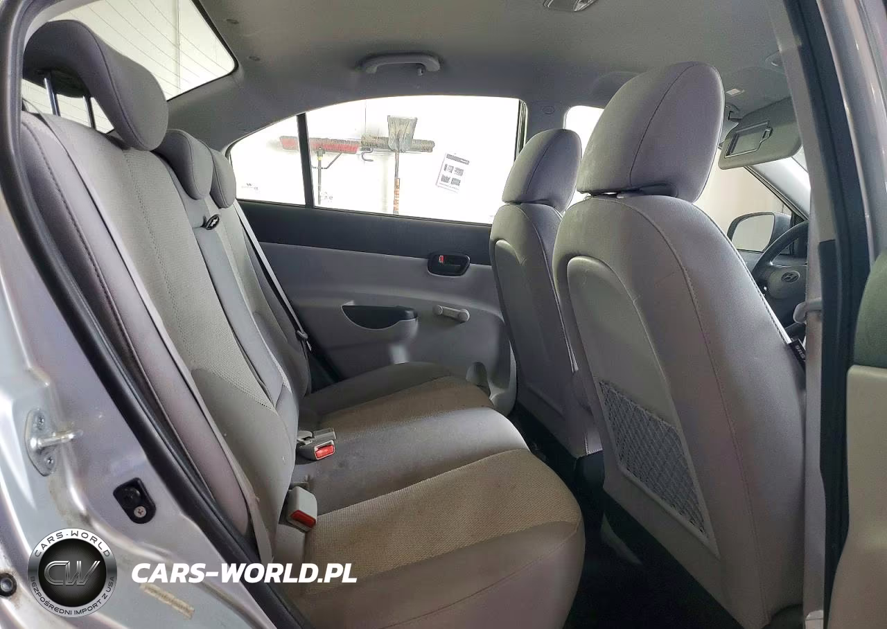 2010 Hyundai Accent Gls VIN:KMHCN4AC6AU421256 - 10