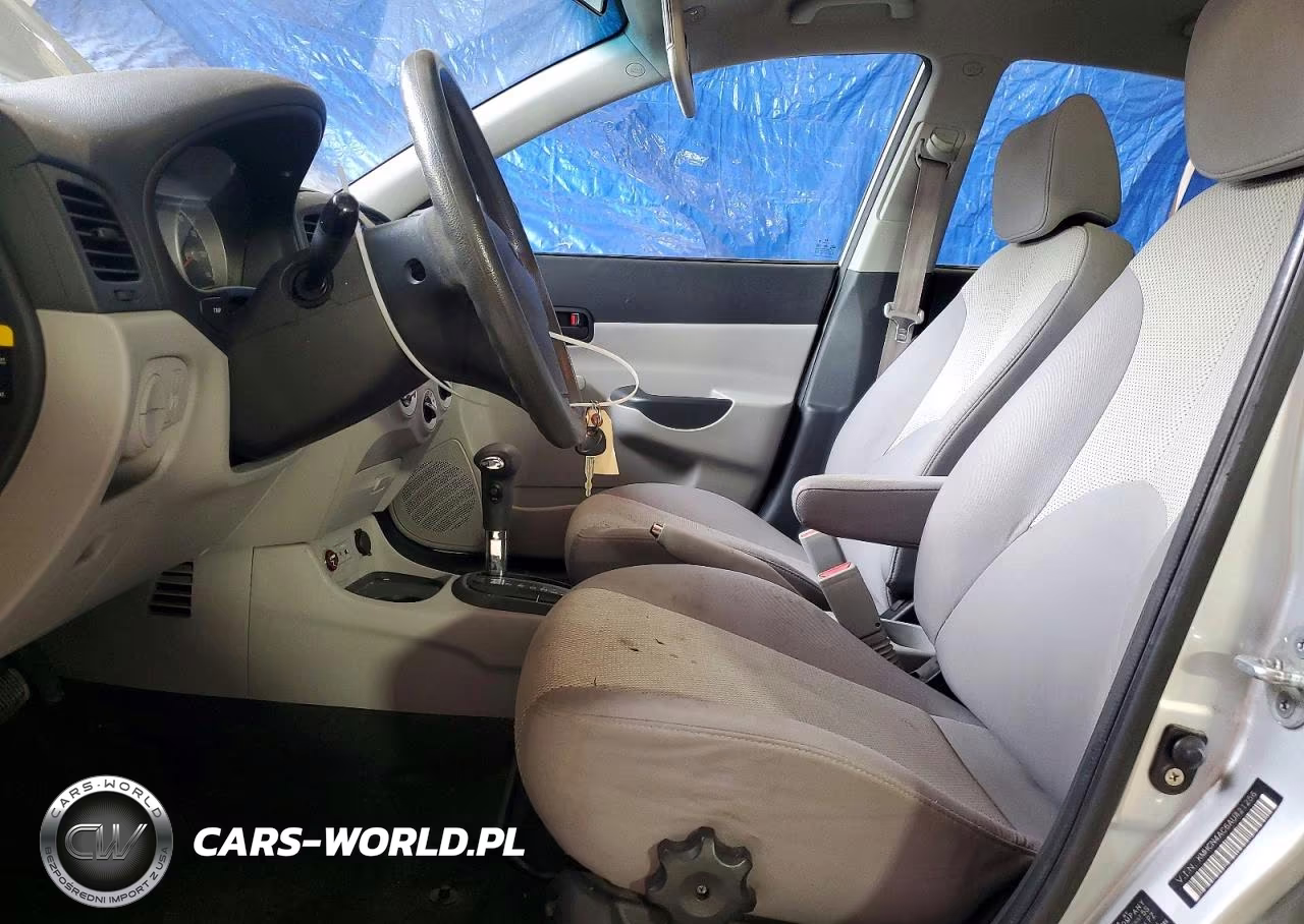 2010 Hyundai Accent Gls VIN:KMHCN4AC6AU421256 - 7