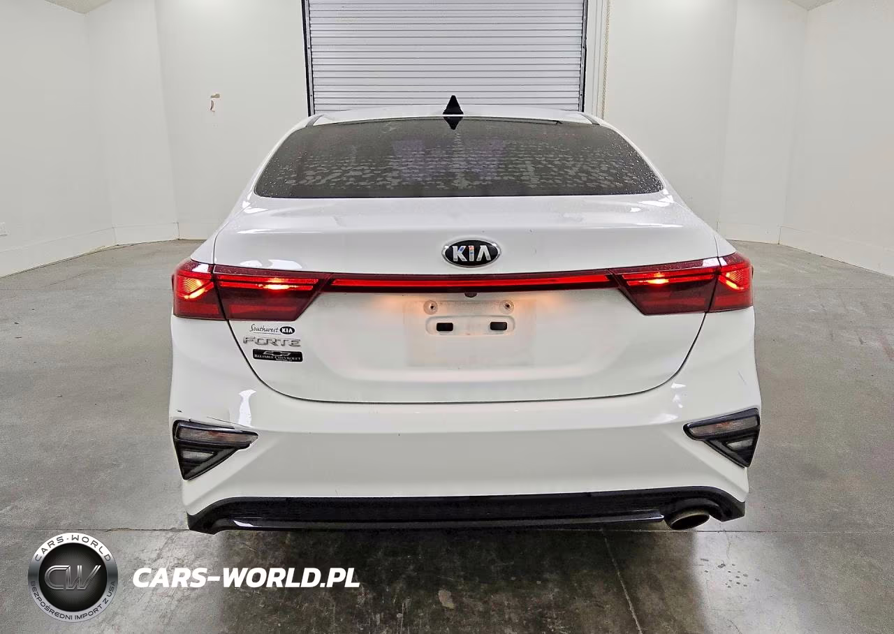 2020 Kia Forte Lxs VIN:3KPF24AD5LE185302 - 6