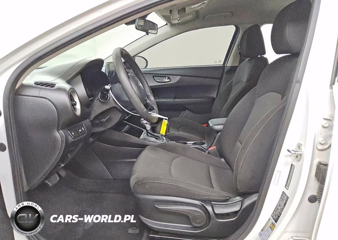 2020 Kia Forte Lxs VIN:3KPF24AD5LE185302 - 7