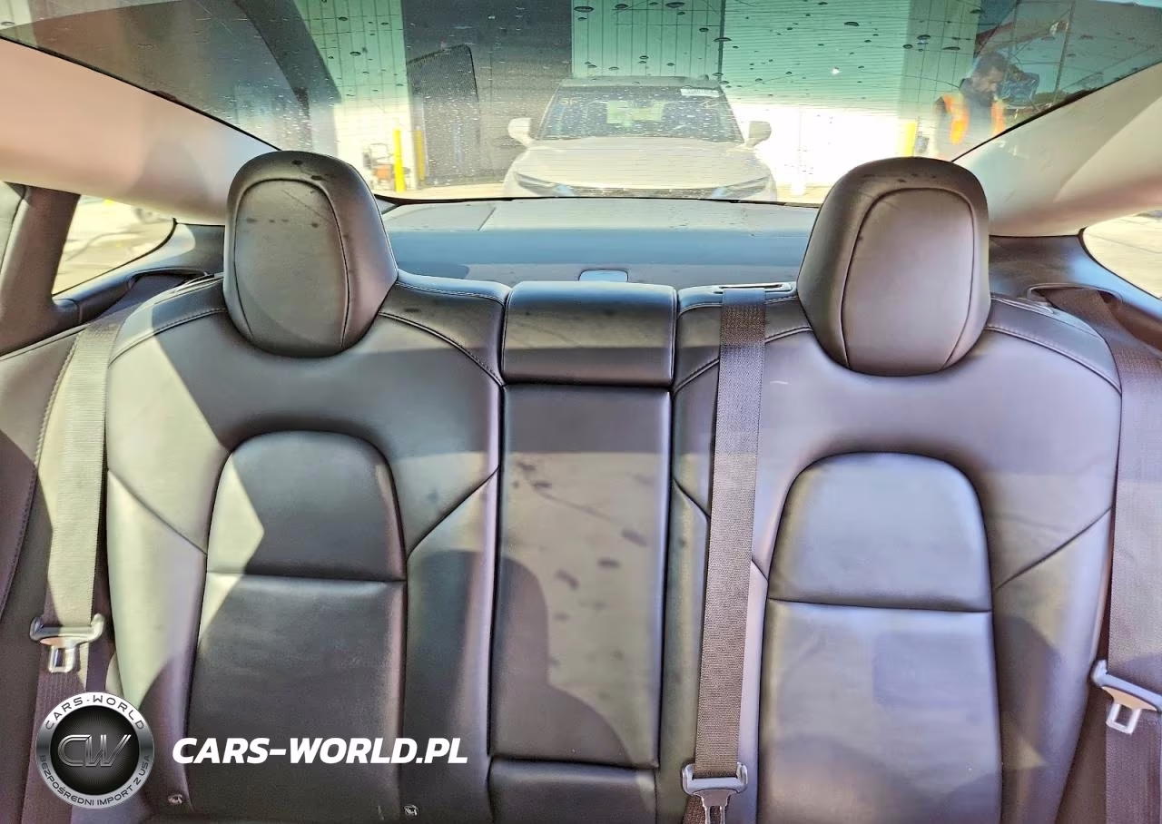 2022 Tesla Model 3 VIN:5YJ3E1EB2NF192643 - 10