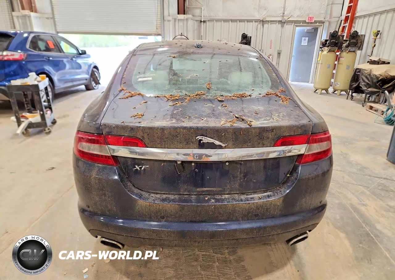 2010 Jaguar Xf Premium VIN:SAJWA0GB2ALR53017 - 6