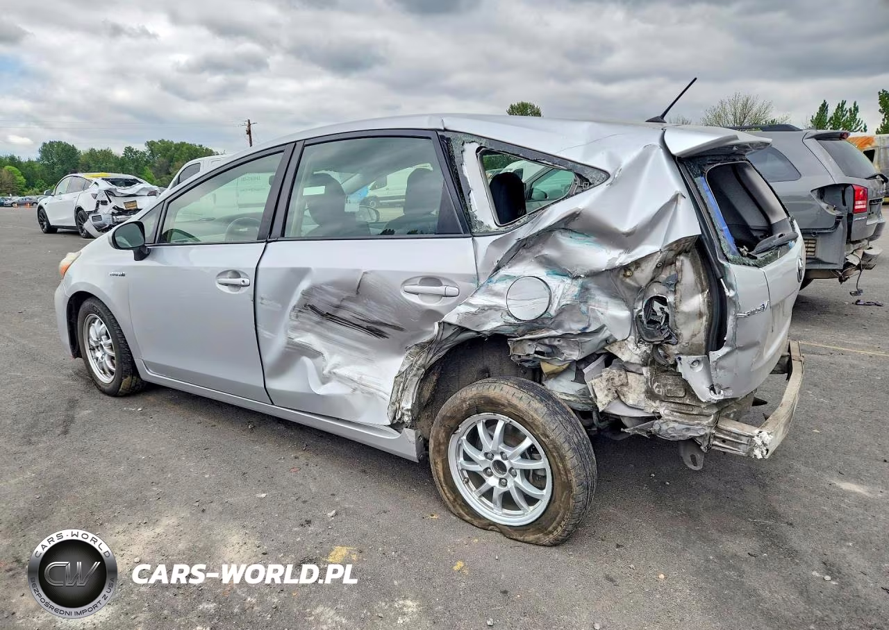 2016 Toyota Prius V Two VIN:JTDZN3EU2GJ046200 - 2