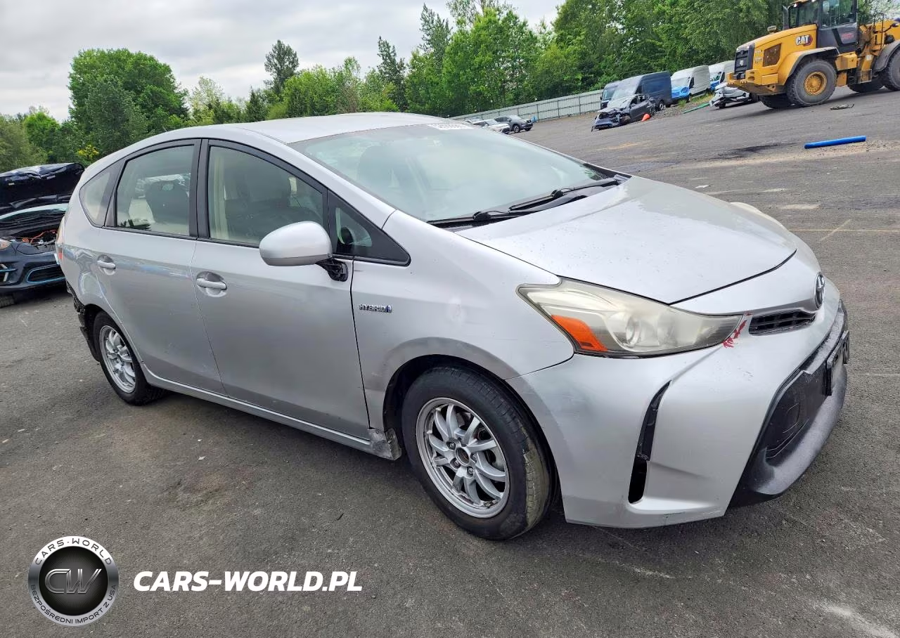 2016 Toyota Prius V Two VIN:JTDZN3EU2GJ046200 - 4