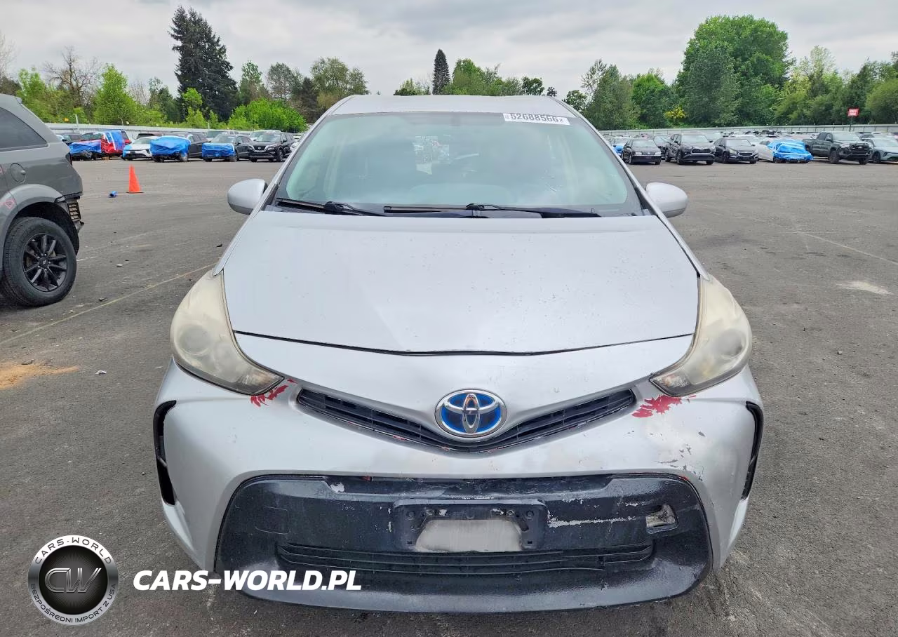 2016 Toyota Prius V Two VIN:JTDZN3EU2GJ046200 - 5