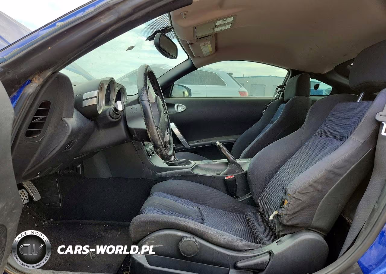 2004 Nissan 350Z Coupe VIN:JN1AZ34DX4T152674 - 7