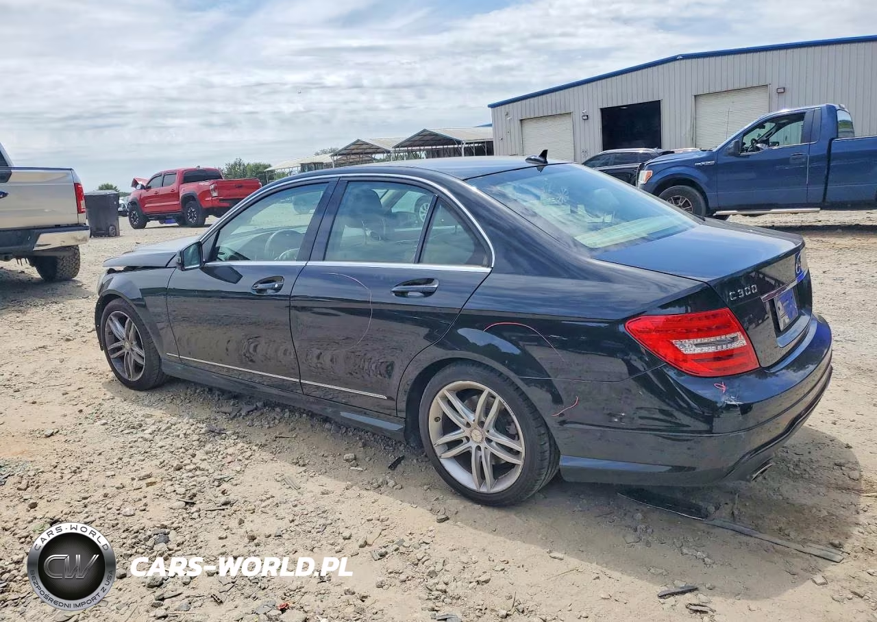 2014 Mercedes-Benz C 300 4Matic VIN:WDDGF8AB8EA933406 - 2