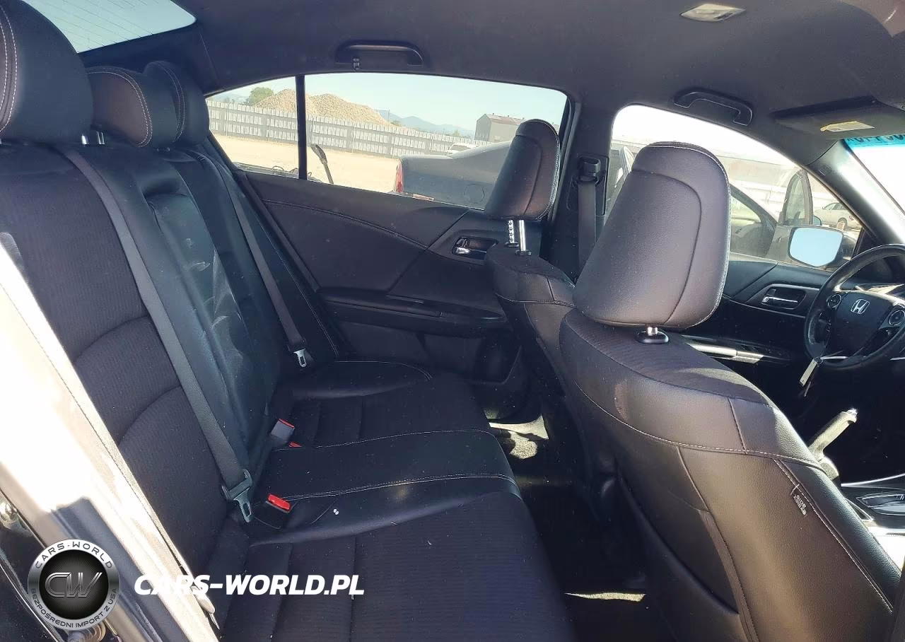 2017 Honda Accord Sport VIN:1HGCR2F52HA173947 - 10