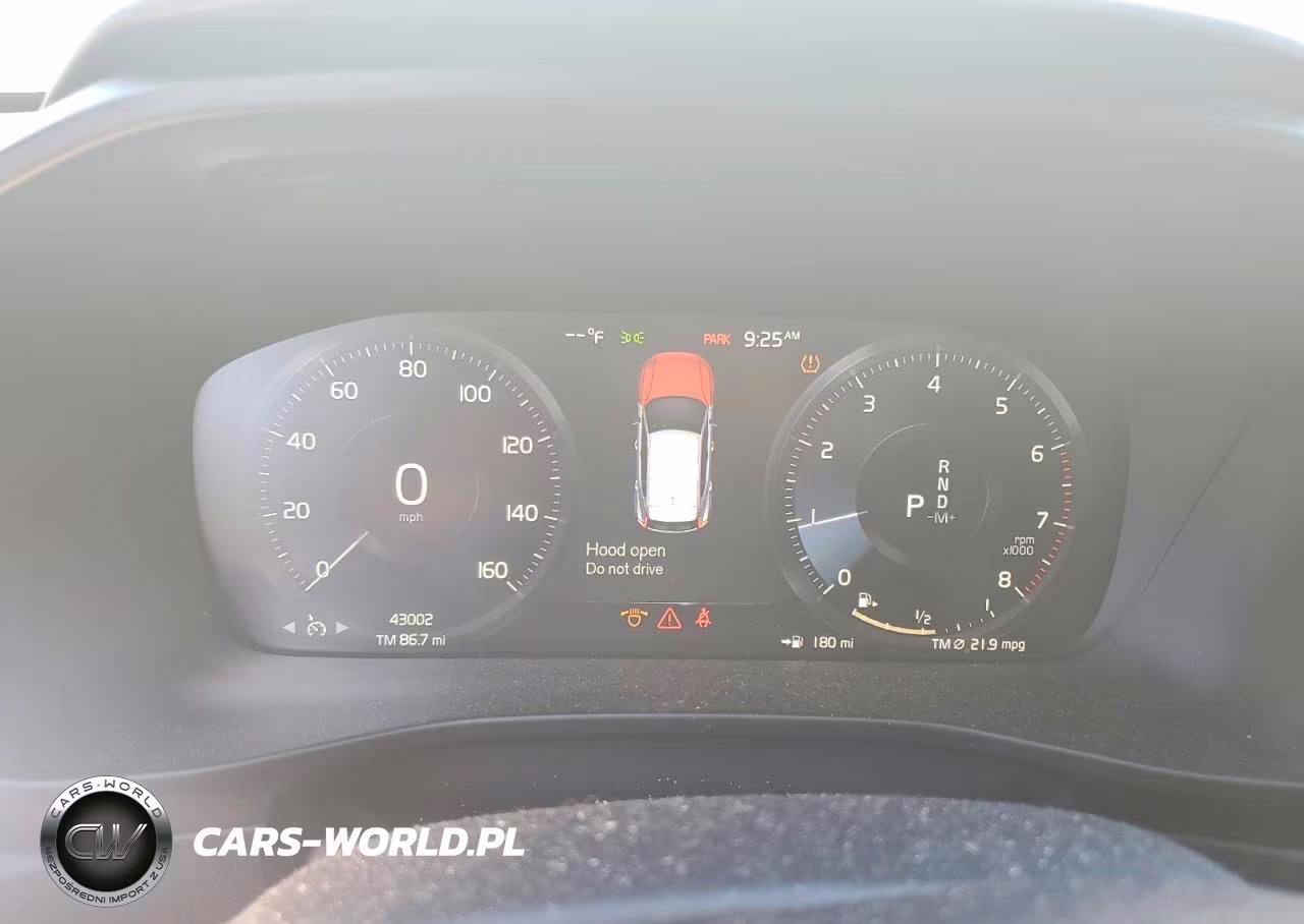 2020 Volvo Xc40 T5 Momentum VIN:YV4162UK0L2176675 - 9