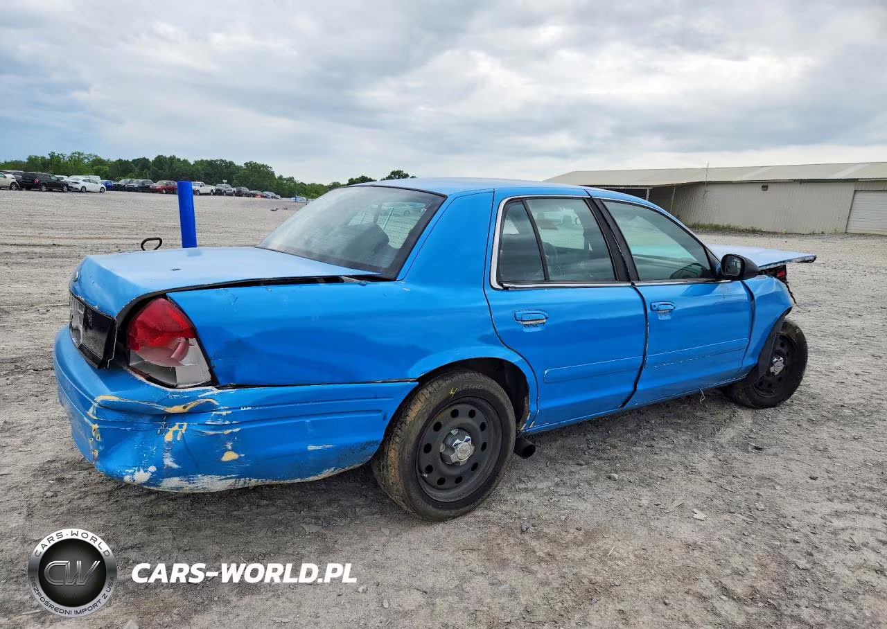 2007 Ford Crown Victoria Police Interceptor VIN:2FAFP71W07X142447 - 3