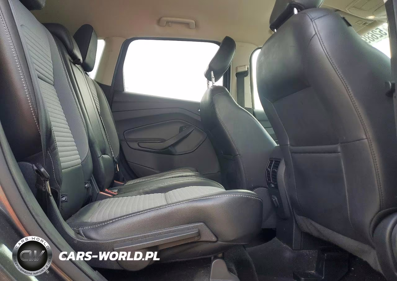2019 Ford Escape Se VIN:1FMCU9GD2KUC01209 - 11