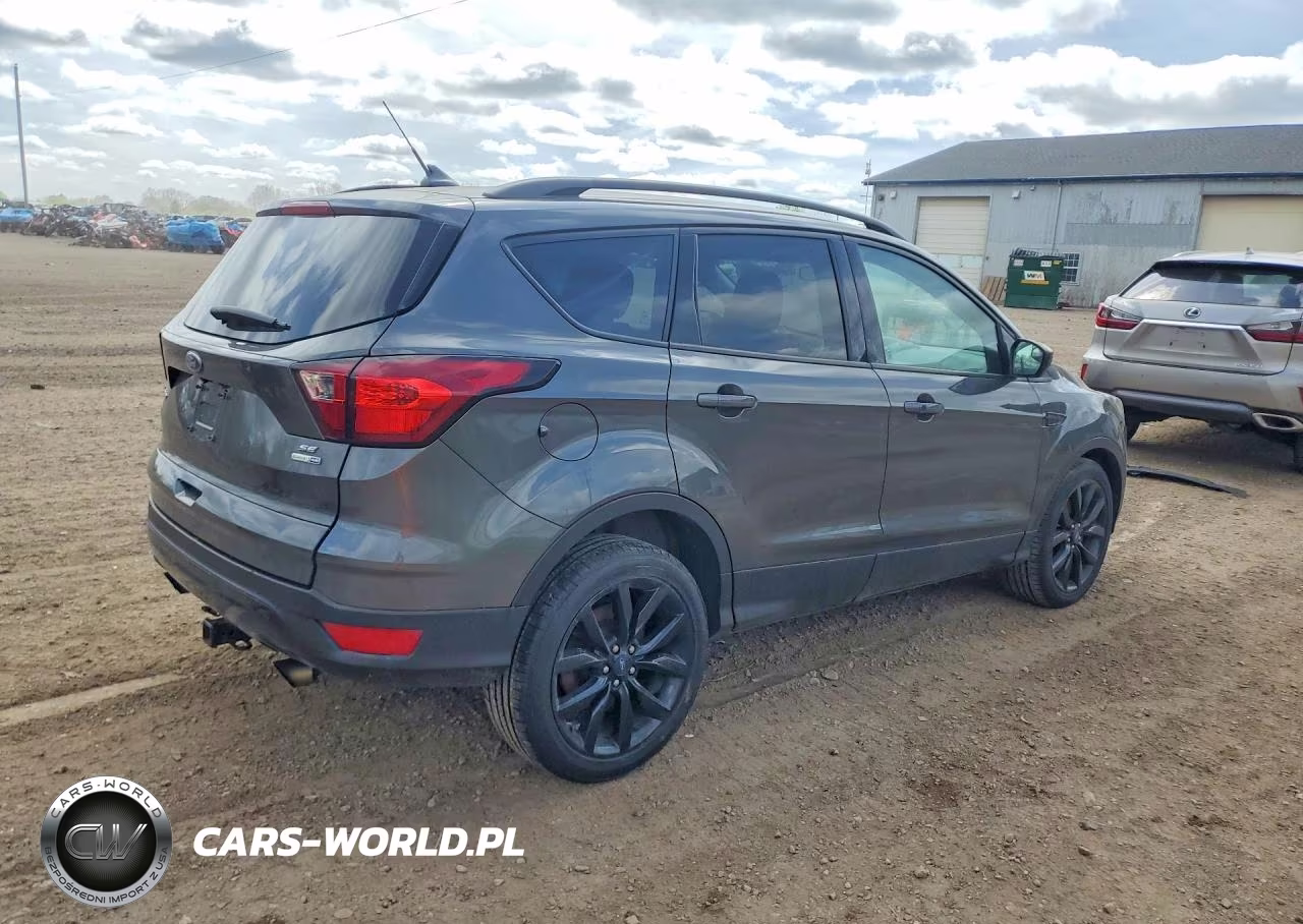 2019 Ford Escape Se VIN:1FMCU9GD2KUC01209 - 3