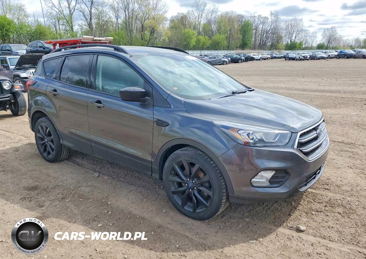 2019 Ford Escape Se VIN:1FMCU9GD2KUC01209 - 4