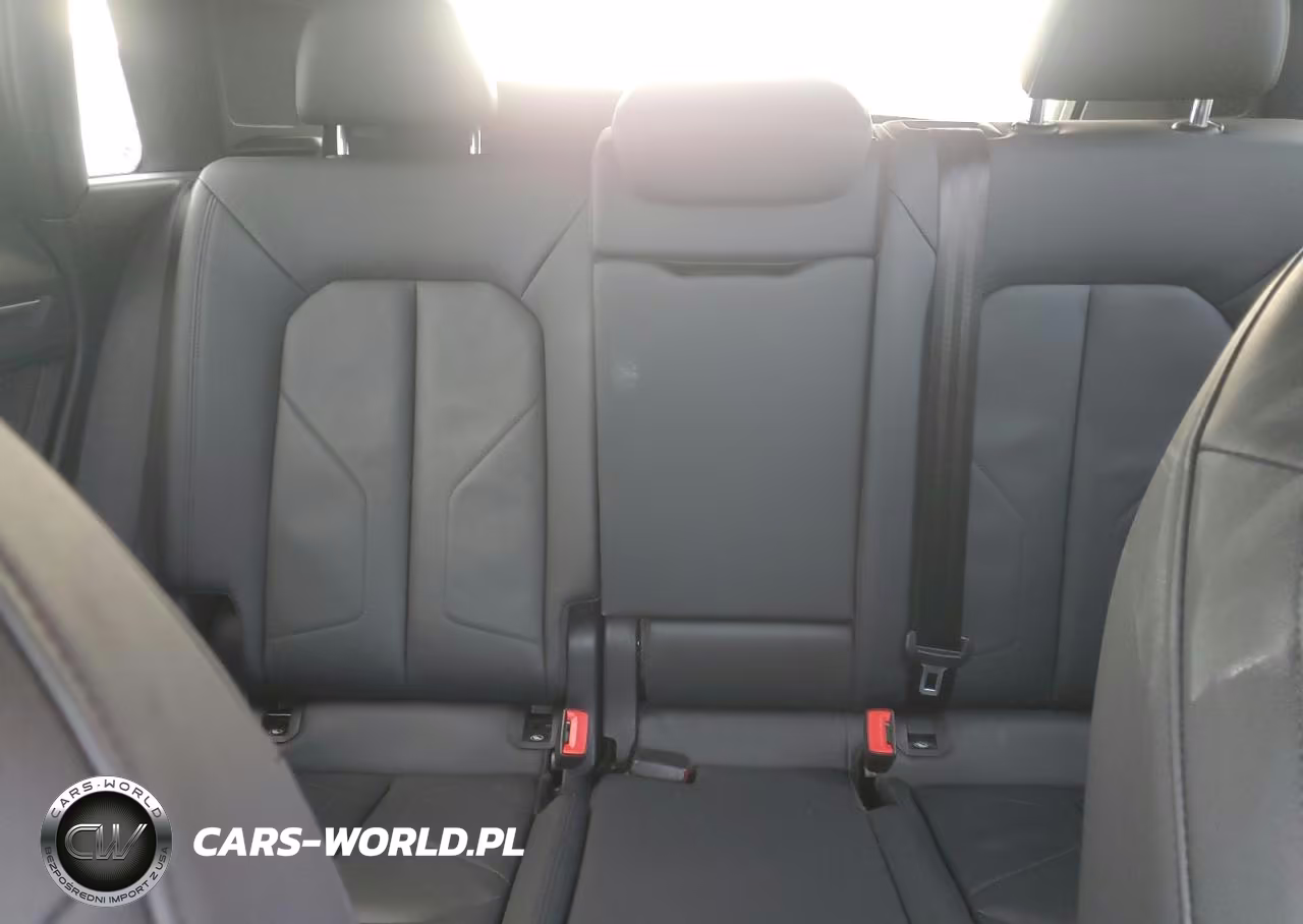 2021 Audi Q3 Premium S Line 45 VIN:WA1DECF35M1121283 - 10