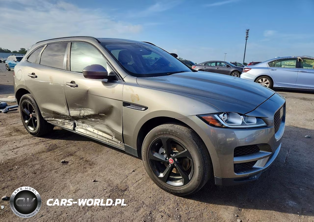 2019 Jaguar F-Pace Premium VIN:SADCJ2FX4KA609569 - 4