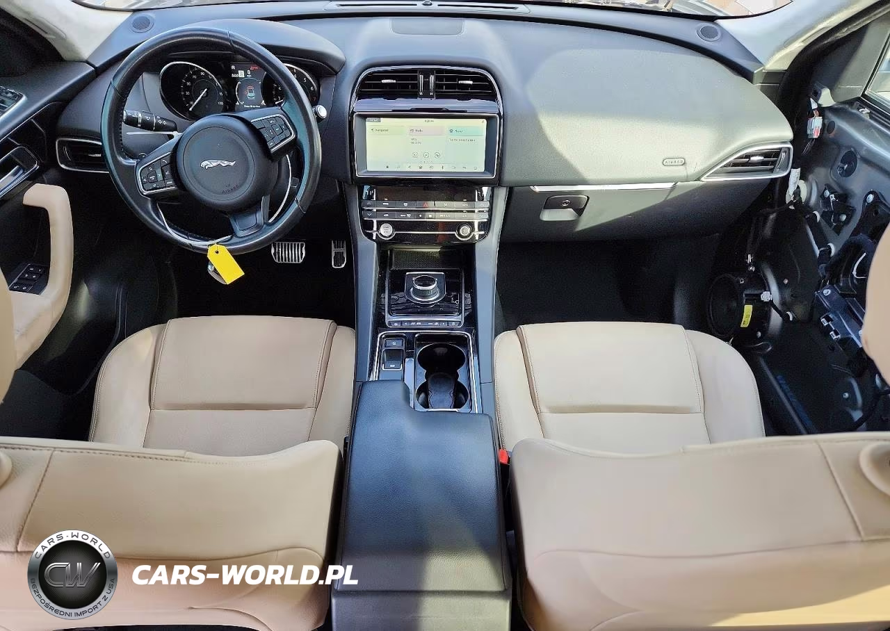 2019 Jaguar F-Pace Premium VIN:SADCJ2FX4KA609569 - 8