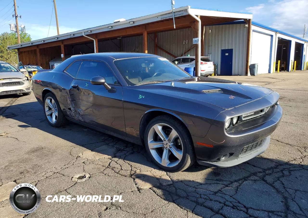 2018 Dodge Challenger Sxt VIN:2C3CDZAG1JH246364 - 4