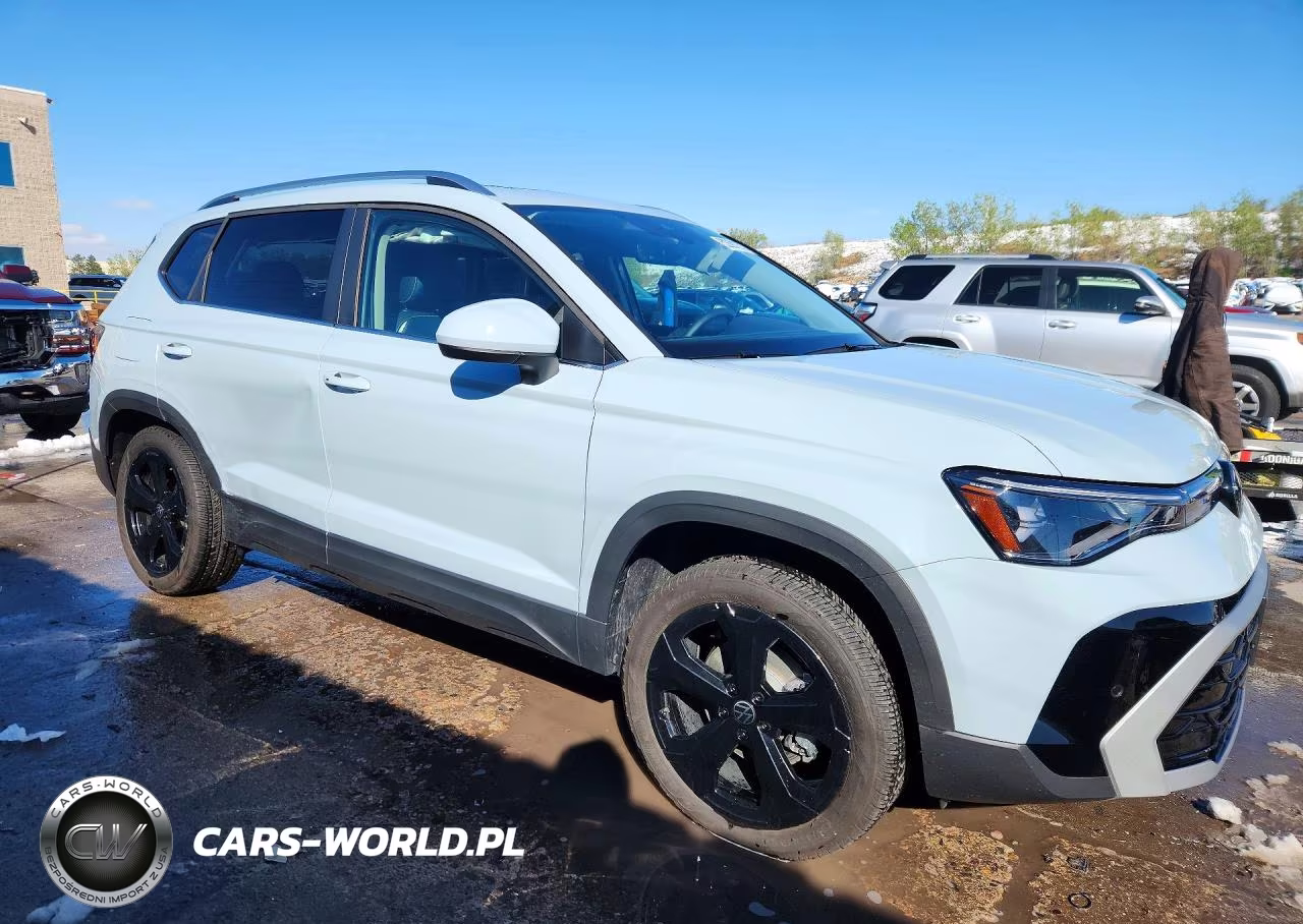2025 Volkswagen Taos Sel VIN:3VV4C7B20SM083074 - 4