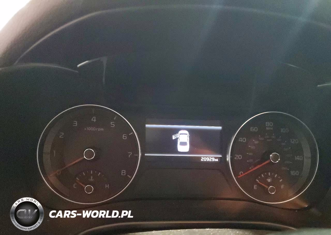 2023 Kia Forte Lxs VIN:3KPF24AD7PE603333 - 9
